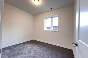 226 W 24th St, Chicago, IL 60616 - Photo 11