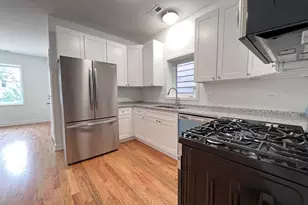 226 W 24th St, Chicago, IL 60616 - Photo 5