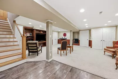 9 Dartford Lane, Schaumburg, IL 60194 - Photo 17