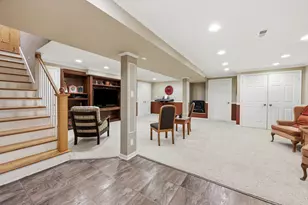 9 Dartford Ln, Schaumburg, IL 60194 - Photo 17