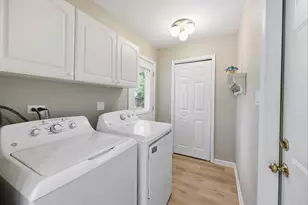 9 Dartford Ln, Schaumburg, IL 60194 - Photo 31