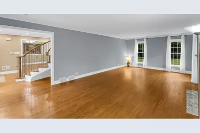1802 S Fernandez Avenue, Arlington Heights, IL 60005 - Photo 5