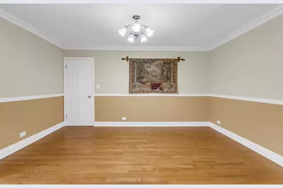 1802 S Fernandez Avenue, Arlington Heights, IL 60005 - Photo 9