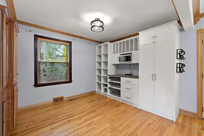 6051 N Marmora Avenue, Chicago, IL 60646 - Photo 9