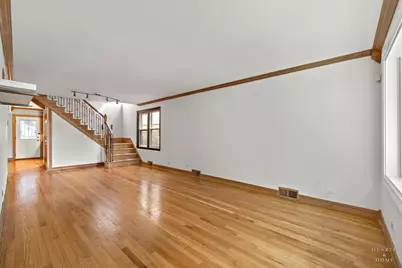 6051 N Marmora Avenue, Chicago, IL 60646 - Photo 7