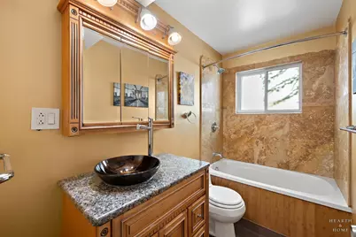 6051 N Marmora Avenue, Chicago, IL 60646 - Photo 25