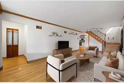 6051 N Marmora Avenue, Chicago, IL 60646 - Photo 3