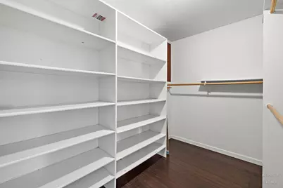 6051 N Marmora Avenue, Chicago, IL 60646 - Photo 21