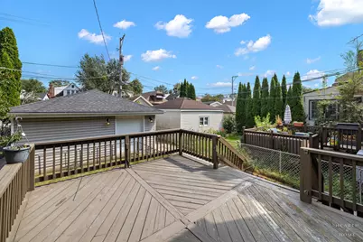 6051 N Marmora Avenue, Chicago, IL 60646 - Photo 37