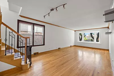 6051 N Marmora Avenue, Chicago, IL 60646 - Photo 5