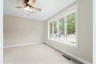 46 Guildford Drive, Bourbonnais, IL 60914 - Photo 9