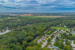 46 Guildford Dr, Bourbonnais, IL 60914 - Photo 33