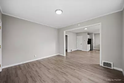 311 Locust Street, Elgin, IL 60123 - Photo 9
