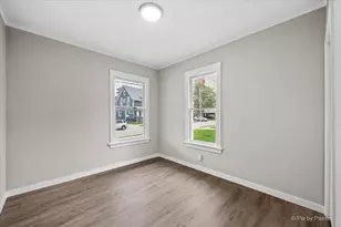 311 Locust St, Elgin, IL 60123 - Photo 19