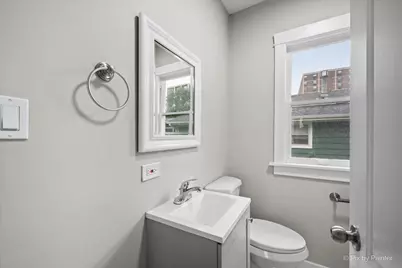 311 Locust Street, Elgin, IL 60123 - Photo 17