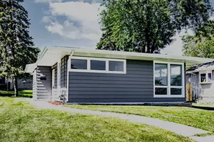 1911 N Hickory St, Crest Hill, IL 60403 - Photo 1