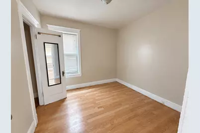 926 N Lavergne Avenue, Chicago, IL 60651 - Photo 5