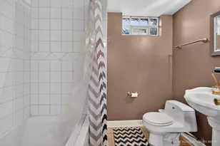 465 N Shady Oaks Dr, Elgin, IL 60120 - Photo 25
