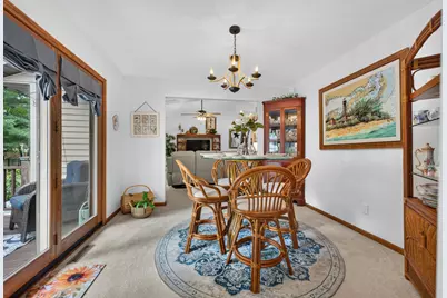 1747 Arnold Avenue, Rockford, IL 61108 - Photo 9