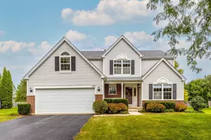270 W Winding Trail Cir, Round Lake, IL 60073 - Photo 1