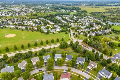 270 W Winding Trail Circle, Round Lake, IL 60073 - Photo 59
