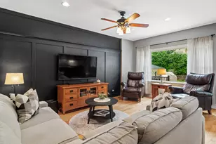 6760 N Jean Ave, Chicago, IL 60646 - Photo 9