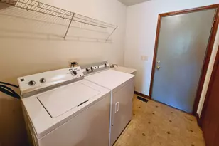 [Address not provided], Elgin, IL 60120 - Photo 13