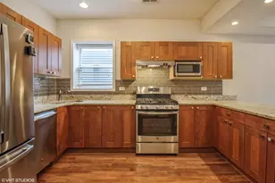 2417 N Ridgeway, Chicago, IL 60647 - Photo 7