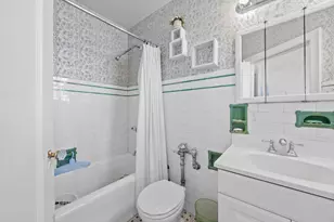 6937 S Crandon Ave, Chicago, IL 60649 - Photo 17