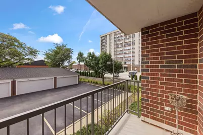 31 E Grove Street #201, Lombard, IL 60148 - Photo 13
