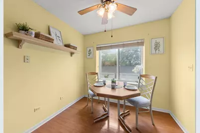 31 E Grove Street #201, Lombard, IL 60148 - Photo 3