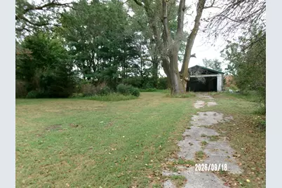 2166 E 1350 N Road, Watseka, IL 60970 - Photo 9