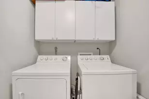 360 W Illinois St, Chicago, IL 60654 - Photo 21