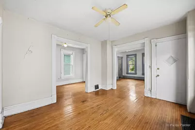 679 Villa Street, Elgin, IL 60120 - Photo 7
