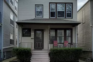 4116 N Maplewood Ave, Chicago, IL 60618 - Photo 1
