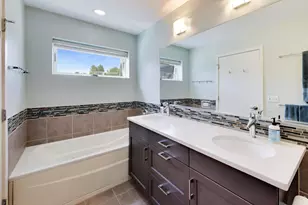 3735 N Wolcott Ave, Chicago, IL 60613 - Photo 13
