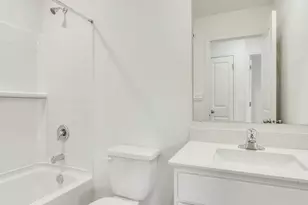 2046 Yellowstone Blvd, Mundelein, IL 60060 - Photo 15