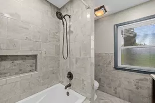110 N Maple Ave, Polo, IL 61064 - Photo 15
