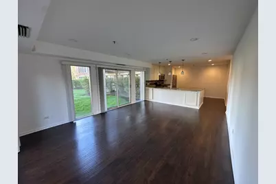 401 Kelburn Road #114, Deerfield, IL 60015 - Photo 5