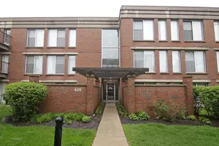 401 Kelburn Rd, Deerfield, IL 60015 - Photo 1