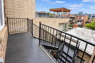 1830 W Superior St, Chicago, IL 60622 - Photo 13