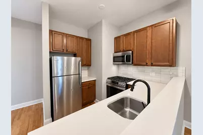 1830 W Superior Street #3F, Chicago, IL 60622 - Photo 3