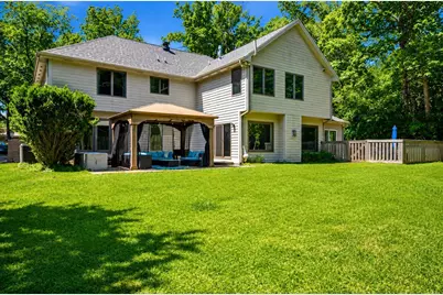 26792 W Lakeview Drive S, Lake Barrington, IL 60084 - Photo 21