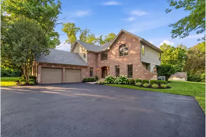 26792 W Lakeview Drive S, Lake Barrington, IL 60084 - Photo 1