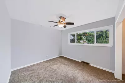 314 E Vermont Street, Villa Park, IL 60181 - Photo 11