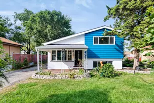 314 E Vermont St, Villa Park, IL 60181 - Photo 1