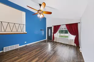 314 E Vermont St, Villa Park, IL 60181 - Photo 5