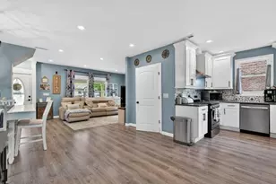 29 N Ahrens Ave, Lombard, IL 60148 - Photo 9