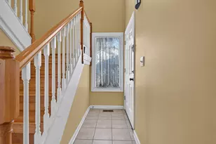 1042 E Randville Dr, Palatine, IL 60074 - Photo 3