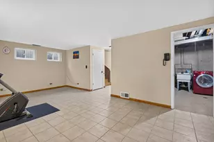 1042 E Randville Dr, Palatine, IL 60074 - Photo 21